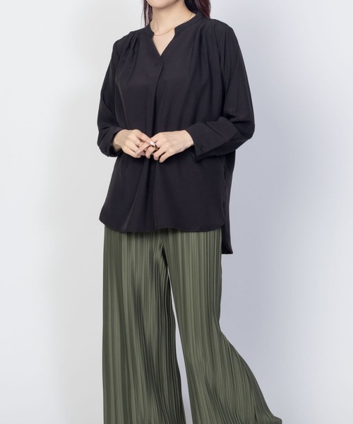 NAVY(ネイビー)の「【シワになりにくい】 NAVY スキッパー7分袖プルオーバー シャツ(シャツ/ブラウス・レディース・ブラック/ブルー/キャメル・M/L)」の10枚目の写真