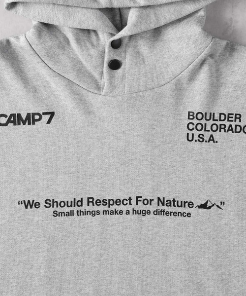 CAMP7(キャンプセブン)の「CAMP7(キャンプ7)【メンズ】プリントロゴパーカー(パーカー・メンズ・ブラック/グレー・M/L/XL)」の7枚目の写真