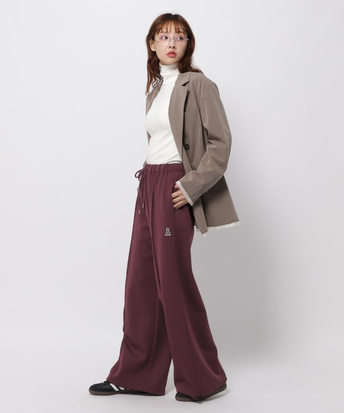 ALAND（エーランド）の「【UNISEX】ALAND／Aロゴジャージパンツ（その他パンツ・レディース・ブラック/ボルドー・LARGE/SMALL）」の3枚目の写真