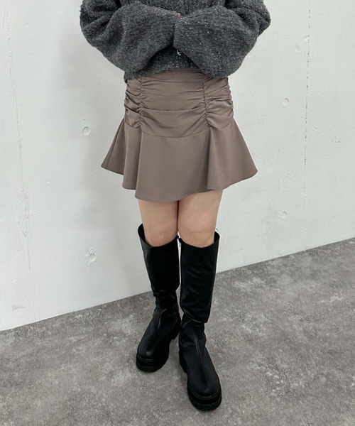 archives（アルシーヴ）の「ギャザーフレアミニスカート（スカート・レディース・ブラック/グレー/モカ・MEDIUM）」の3枚目の写真
