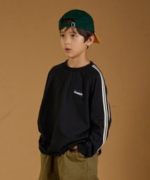 PAIRMANON STREET | 【PAIRMANON STREET】袖ライン ワンポイント刺繍 ロンT 長袖 Tシャツ(Tシャツ/カットソー)