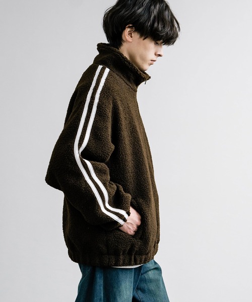 Rocky Monroe(ロッキーモンロー)の「オーバーサイズ シープボアジャケット 袖ライントラックジャケット(ブルゾン・メンズ・オフホワイト/ブラック/ブラウン・L/M)」の18枚目の写真