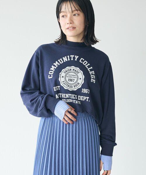 CRAFT STANDARD BOUTIQUE（クラフトスタンダードブティック）の「カレッジプリントショートプルオーバー（スウェット・レディース・ホワイト系その他/ネイビー/カーキ/杢グレー・FREE）」の5枚目の写真