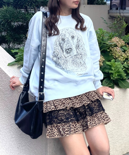 AS KNOW AS plus（アズノゥアズプラス）の「◇DOGプリントスウェットプルオーバー　線画 ワンポイント刺繍 裏起毛（スウェット・レディース・サックスブルー/ベージュ/オートミール・FREE）」の15枚目の写真