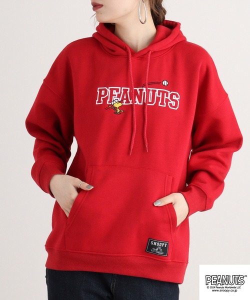 PEANUTS（ピーナッツ）の「PEANUTS 野球柄裏起毛プルパーカー（パーカー・メンズ・ネイビー/ブラック/レッド・M/L/LL）」の20枚目の写真