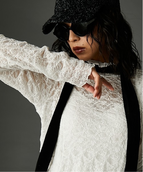 GEVS.(ジェイヴィス)の「レースドローストリングカットソープルオーバー <大きいサイズ有>GEVS.(Tシャツ/カットソー・レディース・ブラック/オフホワイト・M/L/LL/3L/4L/5L)」の1枚目の写真