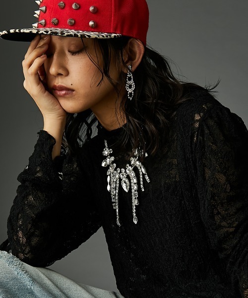 GEVS.(ジェイヴィス)の「レースドローストリングカットソープルオーバー <大きいサイズ有>GEVS.(Tシャツ/カットソー・レディース・ブラック/オフホワイト・M/L/LL/3L/4L/5L)」の2枚目の写真