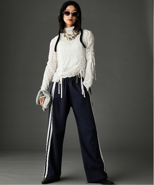 GEVS.(ジェイヴィス)の「レースドローストリングカットソープルオーバー <大きいサイズ有>GEVS.(Tシャツ/カットソー・レディース・ブラック/オフホワイト・M/L/LL/3L/4L/5L)」の5枚目の写真