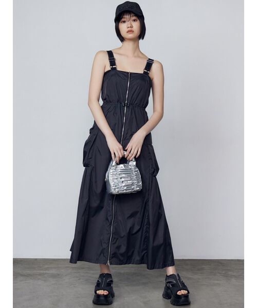 EMODA（エモダ）の「ナイロンエアリアルミニバッグ（ハンドバッグ・レディース・ブラック/ブルー/シルバー・FREE）」の8枚目の写真