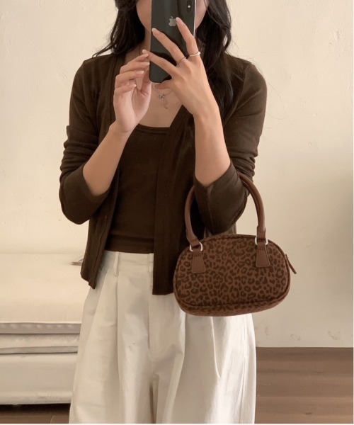 FINEnough(ファインナフ)の「ヒョウ柄ショルダー2WAYバッグ(ショルダーバッグ・レディース・ブラウン/ホワイト/キャメル・FREE)」の8枚目の写真