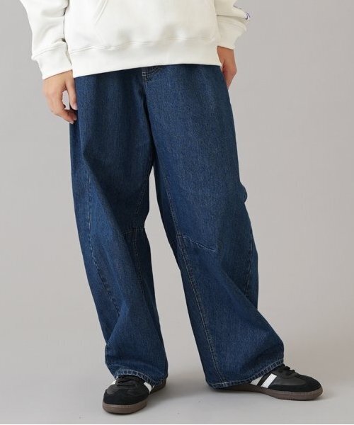 GLAZOS(グラソス)の「【大人向けサイズあり】デニム・ワイドカーブパンツ(デニムパンツ・キッズ・ブルー/インディゴブルー・LL/M/S/L)」の2枚目の写真