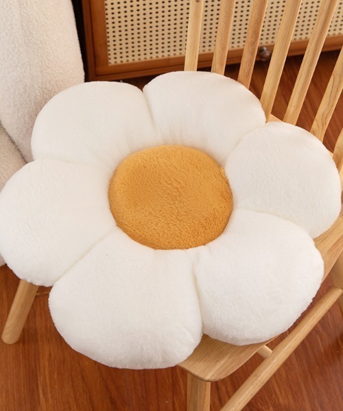 REBALANCE（リバランス）の「フラワー クッション（クッション/クッションカバー・レディース・F/E/D/C/B/A/J/I/H/G・ONE SIZE）」の3枚目の写真