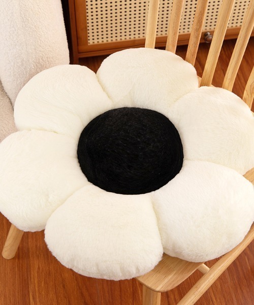 REBALANCE（リバランス）の「フラワー クッション（クッション/クッションカバー・レディース・F/E/D/C/B/A/J/I/H/G・ONE SIZE）」の9枚目の写真