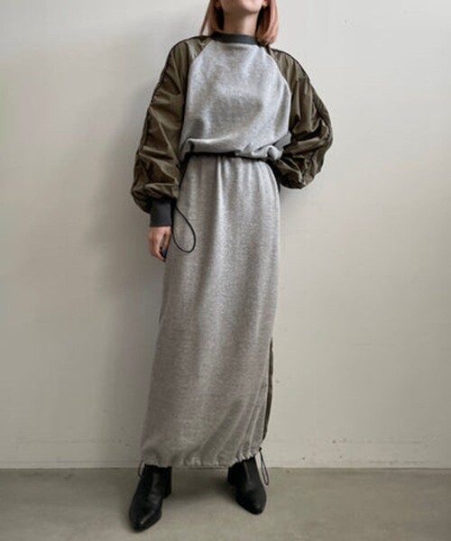 NOUNLESS(ナウンレス)の「【NOUNLESS/ナウンレス】SWEAT DOCKING LINE SKIRT(スカート・レディース・ブラック/グレー・2/1)」の13枚目の写真
