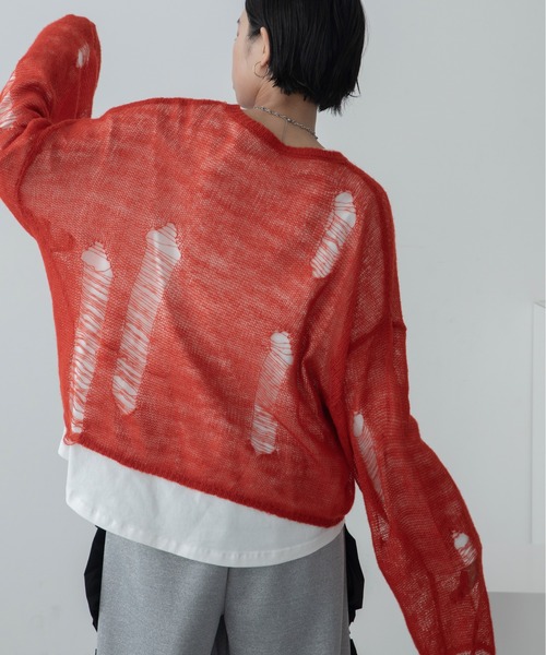 VACANCY(ヴァカンシー)の「ダメージオーバーシアーニット/オーバーTシャツSet/ユニセックス(ニット/セーター・レディース・ブルー/オレンジ/チャコールグレー・FREE)」の15枚目の写真