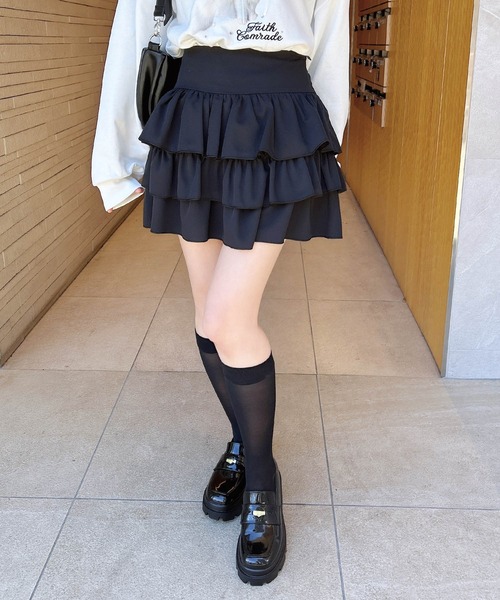 INGNI(イング)の「フリルミニスカパン/A(スカート・レディース・ブラック/オフホワイト・FREE)」の8枚目の写真