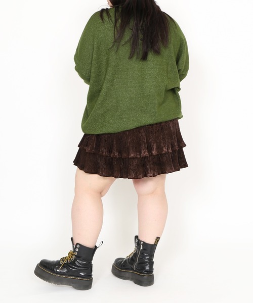 PUNYUS(プニュズ)の「ベロアプリーツティアードミニスカート(スカート・レディース・ブラック/ブラウン・1/2/4/3)」の14枚目の写真