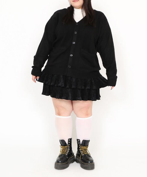 PUNYUS(プニュズ)の「ベロアプリーツティアードミニスカート(スカート・レディース・ブラック/ブラウン・1/2/4/3)」の12枚目の写真