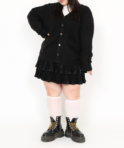 PUNYUS(プニュズ)の「ベロアプリーツティアードミニスカート(スカート・レディース・ブラック/ブラウン・1/2/4/3)」の3枚目の写真