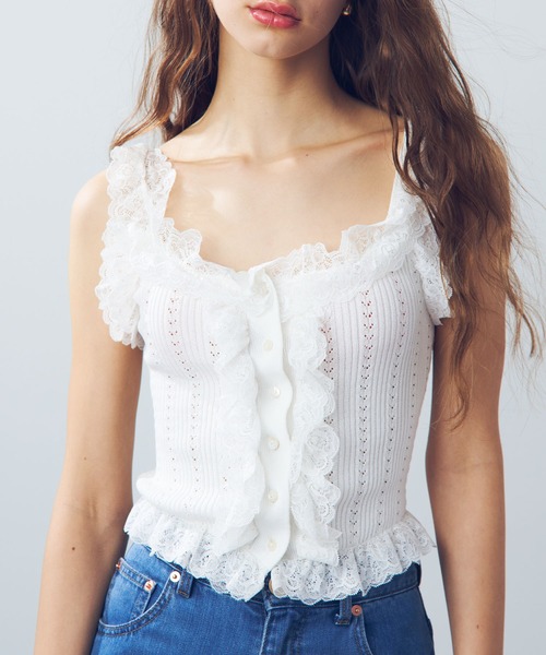 ME COUTURE（ミークチュール）の「アイレットレースノースリニット（ニット/セーター・レディース・ピンク/オフホワイト/ブラック・FREE）」の5枚目の写真