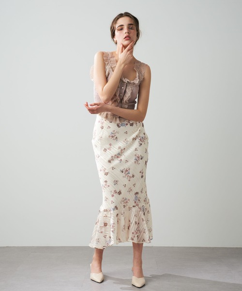 ME COUTURE（ミークチュール）の「アイレットレースノースリニット（ニット/セーター・レディース・ピンク/オフホワイト/ブラック・FREE）」の15枚目の写真