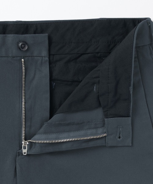 無印良品（ムジルシリョウヒン）の「紳士　ストレッチチノスリムパンツ（チノパンツ・メンズ・カーキ系/チャコールグレー/ブラック/ライトベージュ・73/76/85/79/82）」の18枚目の写真