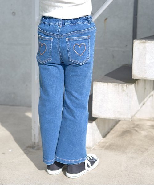 Lycee mine(リセマイン)の「【きれいシルエット】しっかりストレッチフレアデニムパンツ(デニムパンツ・キッズ・ブルー/サックスブルー・150cm/110cm/130cm/140cm/120cm/100cm)」の15枚目の写真