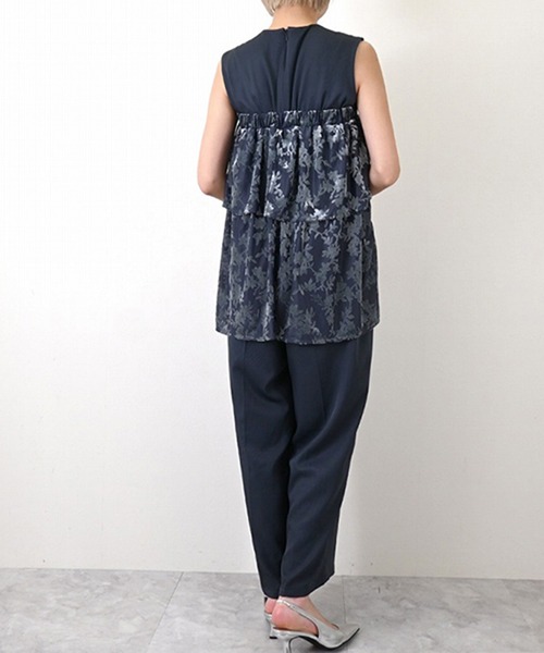 STYLEBLOCK（スタイルブロック）の「ツイル×花柄シアーフロッキーベアペプラムオールインワン（サロペット/オーバーオール・レディース・ブラック/ブルー系その他/ライトベージュ・M）」の6枚目の写真