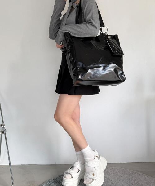 WEGO（ウィゴー）の「WEGO/リールパスケース付きA4BIGトート（トートバッグ・レディース・ブラック/シルバー・FREE）」の4枚目の写真