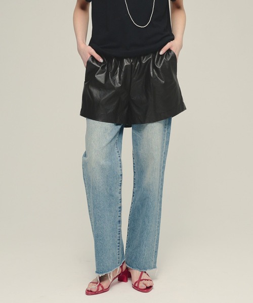 eL(エル)の「【eL】Leather Bloomers Short Pants/321315(その他パンツ・レディース・ブラウン/ブラック・FREE)」の1枚目の写真