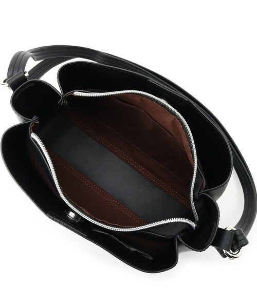 SHOO・LA・RUE（シューラルー）の「3層ヨコナガショルダーバッグ（ショルダーバッグ・レディース・シルバー/ナチュラル/ブルー/ブラック・00）」の5枚目の写真