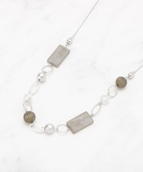 SHOO・LA・RUE(シューラルー)の「アクリルステーションネックレス(ネックレス・レディース・ピンクゴールド/ゴールド/シルバー・00)」の1枚目の写真