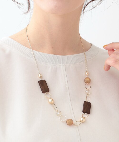 SHOO・LA・RUE(シューラルー)の「アクリルステーションネックレス(ネックレス・レディース・ピンクゴールド/ゴールド/シルバー・00)」の7枚目の写真