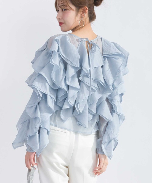 PICCIN PERLA(ピッチンペルラ)の「ラッフルシアーブラウス(シャツ/ブラウス・レディース・オフホワイト/ブラック/サックスブルー/キャメル/チャコールグレー・M)」の8枚目の写真