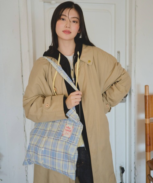 common gull products.(コモンガルプロダクツ)の「shesaidthat×common gull products.初めまして。 ” check bag ”(トートバッグ・レディース・アイボリー/サックスブルー系・フリー)」の3枚目の写真
