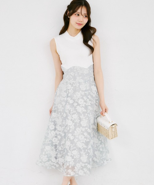 tocco closet(トッコ クローゼット)の「【ZOZO限定】バックリボンシアーフラワードッキングワンピース(ワンピース・レディース・チャコールグレー/クリアブルー/ラベンダー・M)」の20枚目の写真