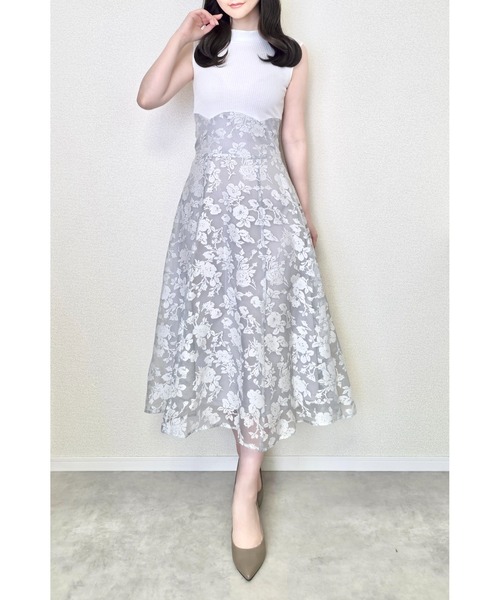 tocco closet（トッコ　クローゼット）の「【ZOZO限定】バックリボンシアーフラワードッキングワンピース（ワンピース・レディース・チャコールグレー/クリアブルー/ラベンダー・M）」の17枚目の写真