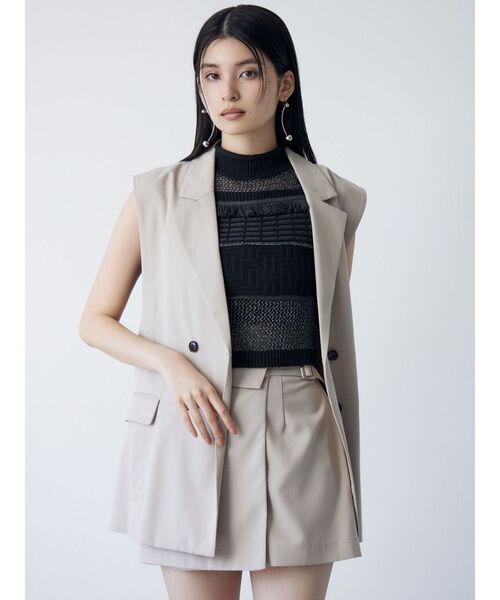 MURUA（ムルーア）の「【セットアップ対応】バックベルトテーラードジレ(ベスト)（ベスト・レディース・ブルー/ブラック/ダークグレー/ベージュ・FREE）」の16枚目の写真