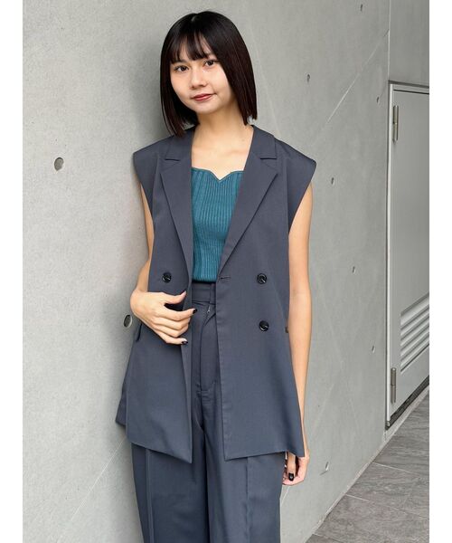 MURUA（ムルーア）の「【セットアップ対応】バックベルトテーラードジレ(ベスト)（ベスト・レディース・ブルー/ブラック/ダークグレー/ベージュ・FREE）」の21枚目の写真