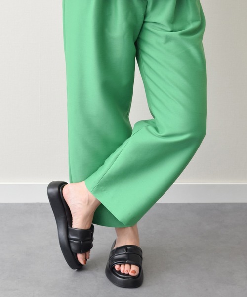 CARRANO（カラーノ）の「【CARRANO】イントレチャートボリュームソールサンダル(652303)（サンダル・レディース・ブラック/アイボリー/シルバー・36/37/38/39）」の7枚目の写真