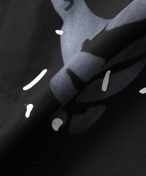 JOINT WORKS(ジョイントワークス)の「DISCOVERED / ディスカバード BONE AIR BRUSH SHIRTS(シャツ/ブラウス・メンズ・ホワイト/ブラック・3)」の5枚目の写真