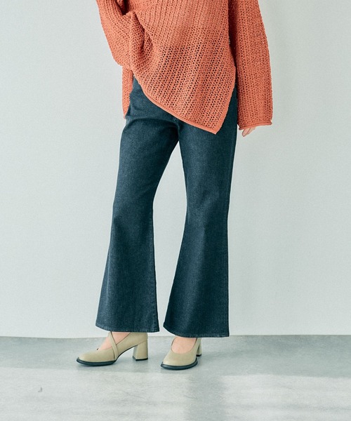 LEPSIM(レプシィム)の「ストラップヒールパンプス 322189(パンプス・レディース・ベージュ/ブラック・MEDIUM/LARGE)」の5枚目の写真