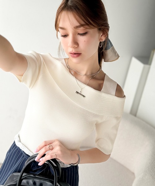 mily bilet(ミウィビレット)の「【mily bilet】あざと肌見せに”きゅんっ”。プレート使いオフショルニット(半袖)(ニット/セーター・レディース・オフホワイト/ホワイト系その他/ネイビー系・X-LARGE/LARGE/MEDIUM/SMALL)」の21枚目の写真