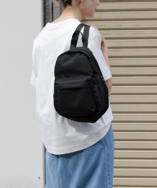 FORK&SPOON(フォークアンドスプーン)の「FORK&SPOON フロッキーロゴTシャツ(Tシャツ/カットソー・レディース・グレー系その他/アイボリー/スミクロ/オフホワイト・1)」の10枚目の写真