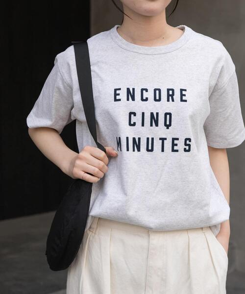 FORK&SPOON(フォークアンドスプーン)の「FORK&SPOON フロッキーロゴTシャツ(Tシャツ/カットソー・レディース・グレー系その他/アイボリー/スミクロ/オフホワイト・1)」の21枚目の写真