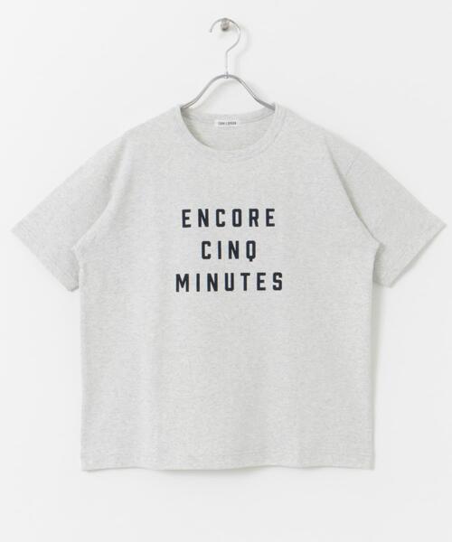 FORK&SPOON(フォークアンドスプーン)の「FORK&SPOON フロッキーロゴTシャツ(Tシャツ/カットソー・レディース・グレー系その他/アイボリー/スミクロ/オフホワイト・1)」の22枚目の写真