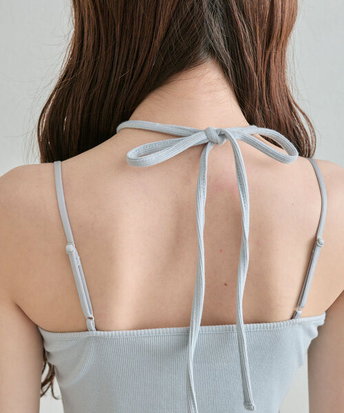 OLIVE des OLIVE（オリーブデオリーブ）の「ribbonフリルキャミソール（キャミソール・レディース・サックスブルー/ブラック/オフホワイト・FREE）」の7枚目の写真