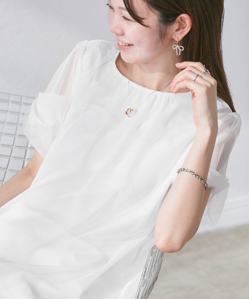 ROPE' PICNIC(ロペピクニック)の「Cutee チュールドッキングツイストスリーブトップス/リンクコーデ(Tシャツ/カットソー・レディース・ブラック/ライトグリーン/ホワイト/ブルー系その他4/ブルー系その他5・38)」の1枚目の写真