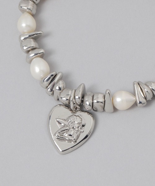 JEANASIS(ジーナシス)の「タンスイパールチャームブレス/414124(ブレスレット・レディース・シルバー/ブラック/シルバー系その他・FREE)」の6枚目の写真