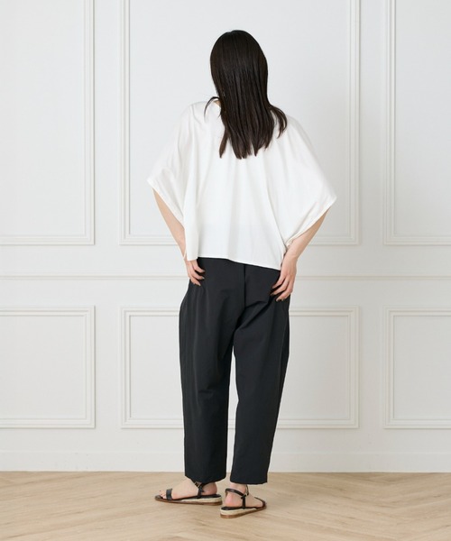 I.T.'S international（イッツインターナショナル）の「テンセルコットン ドローストリングスリーブカットソー（Tシャツ/カットソー・レディース・オフホワイト/スミクロ/キャメル・フリー）」の6枚目の写真